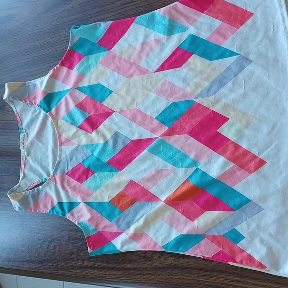 Arden Funtado Tops - ARDEN FUNTADO Racer Back sleeveless tank, Size XL